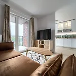 Madalinskiego Deluxe * Wroclaw