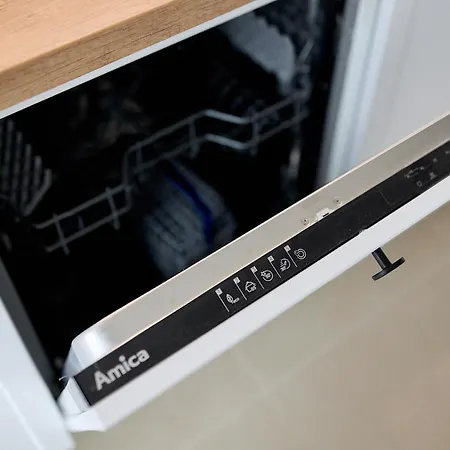 Madalinskiego Deluxe Breslavia