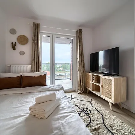 Madalinskiego Deluxe Wroclaw