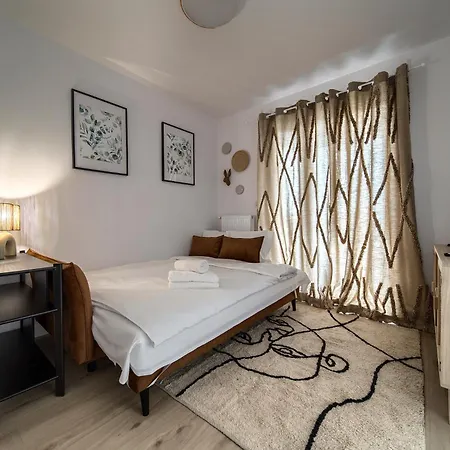 Apartamento Madalinskiego Deluxe *